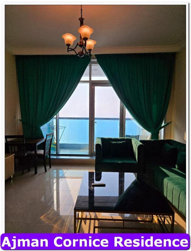 Skyline High Beach 2 Bedroom Apartment 阿吉曼 外观 照片